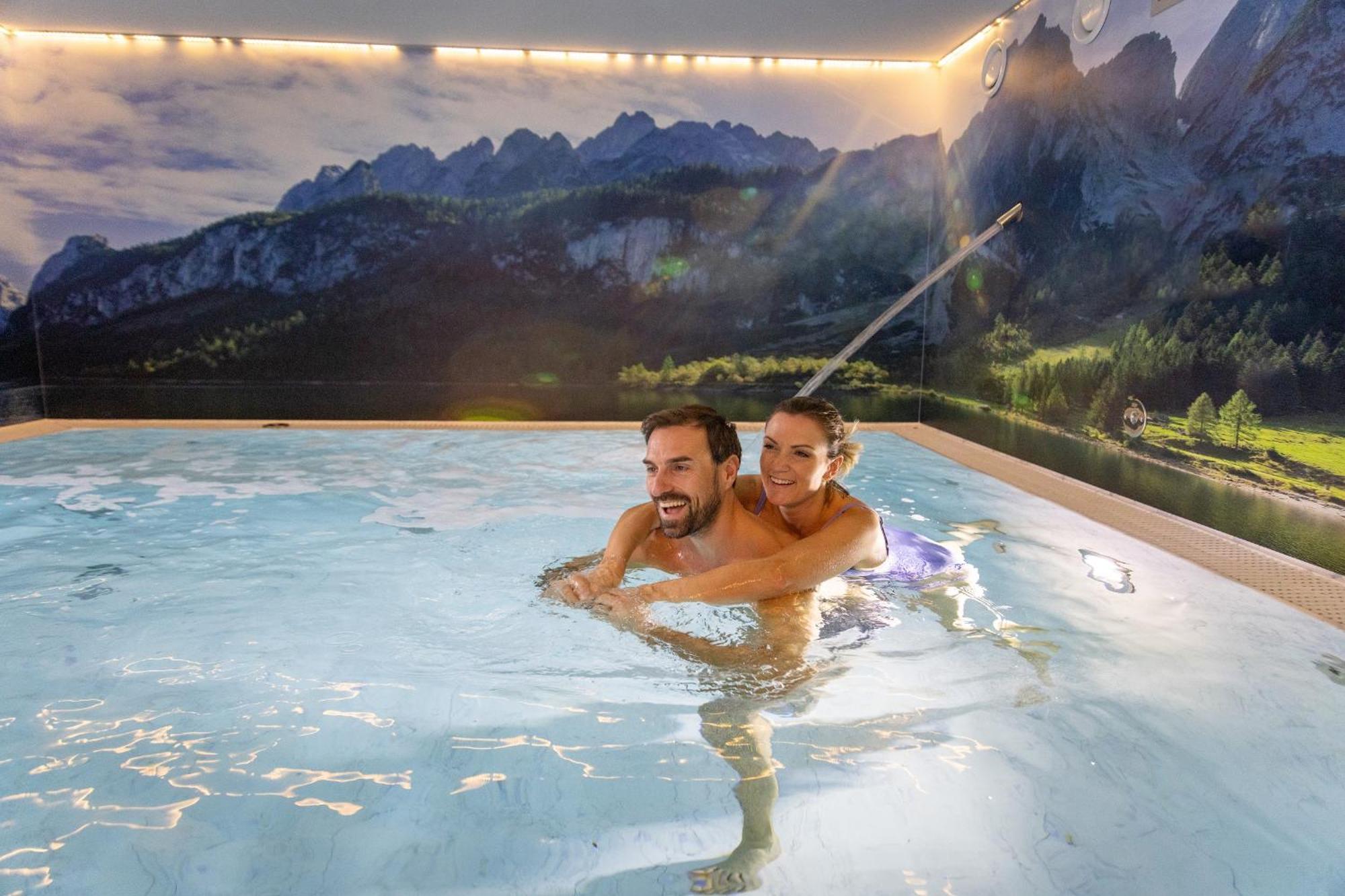 Apart- Und Wellnesshotel Dachsteinresort Русбах-ам-Пас-Гшютт Экстерьер фото